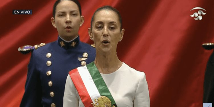 Claudia Sheinbaum anuncia ejes rectores del sector energético: eficiencia energética, energías renovables y precios por debajo de inflación